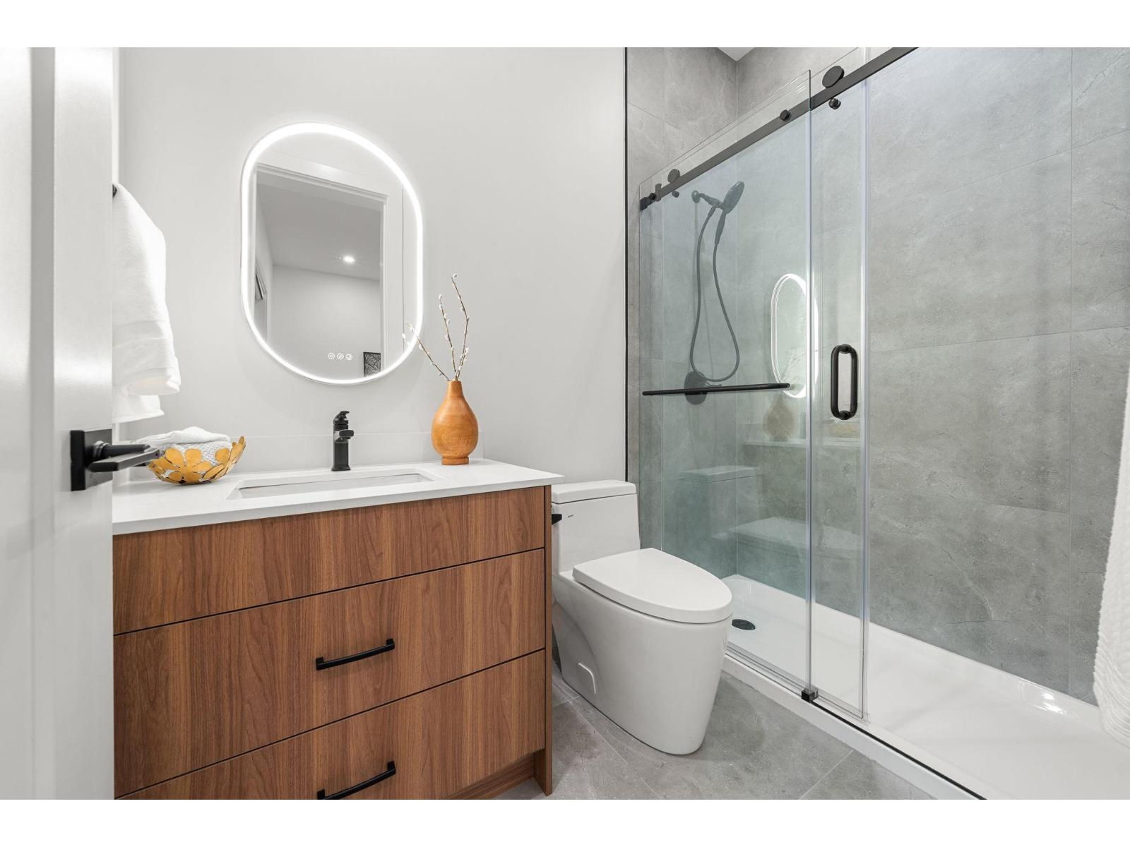 11648 94A Avenue, Delta