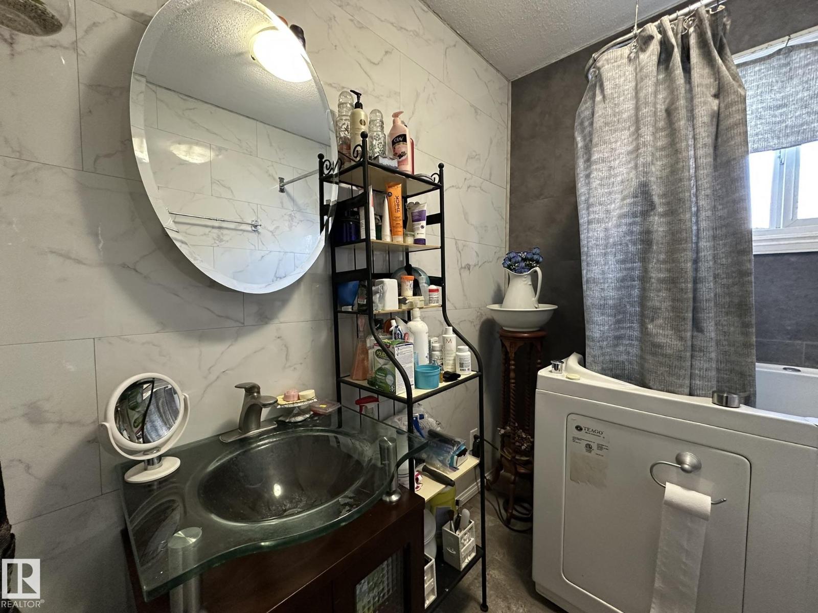 
          59240 Range 191 Road
            <br/>
            <span>Rural Smoky Lake County</span>
            , 
            <span>AB</span>
             <span>T0A3C0</span>
         - Photo 27