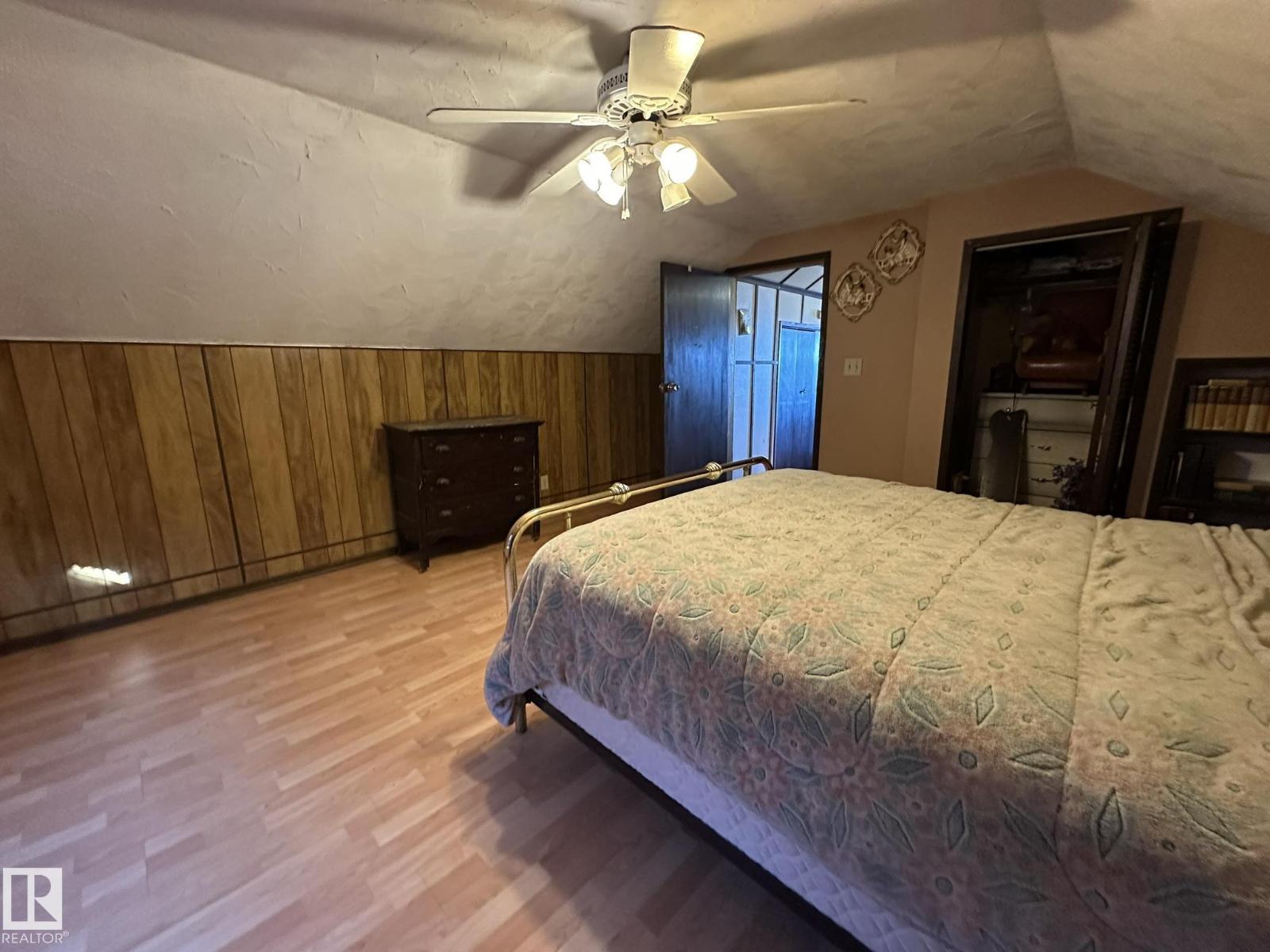 
          59240 Range 191 Road
            <br/>
            <span>Rural Smoky Lake County</span>
            , 
            <span>AB</span>
             <span>T0A3C0</span>
         - Photo 7