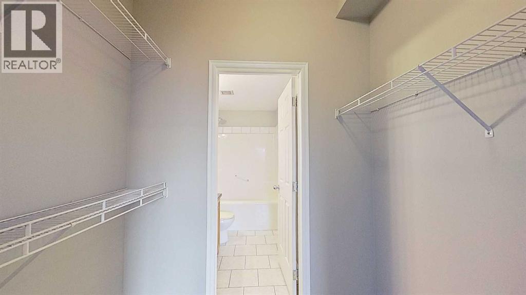 
          1507 Centre A Street Northeast
            <br/>
            <span>Calgary</span>
            , 
            <span>AB</span>
             <span>T2E2Z8</span>
         - Photo 16