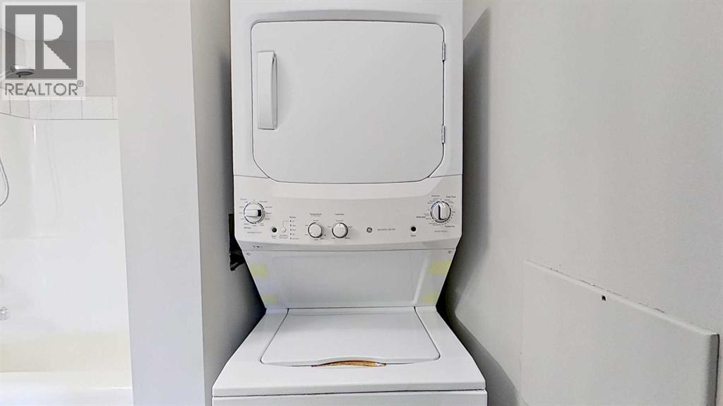 
          1507 Centre A Street Northeast
            <br/>
            <span>Calgary</span>
            , 
            <span>AB</span>
             <span>T2E2Z8</span>
         - Photo 21