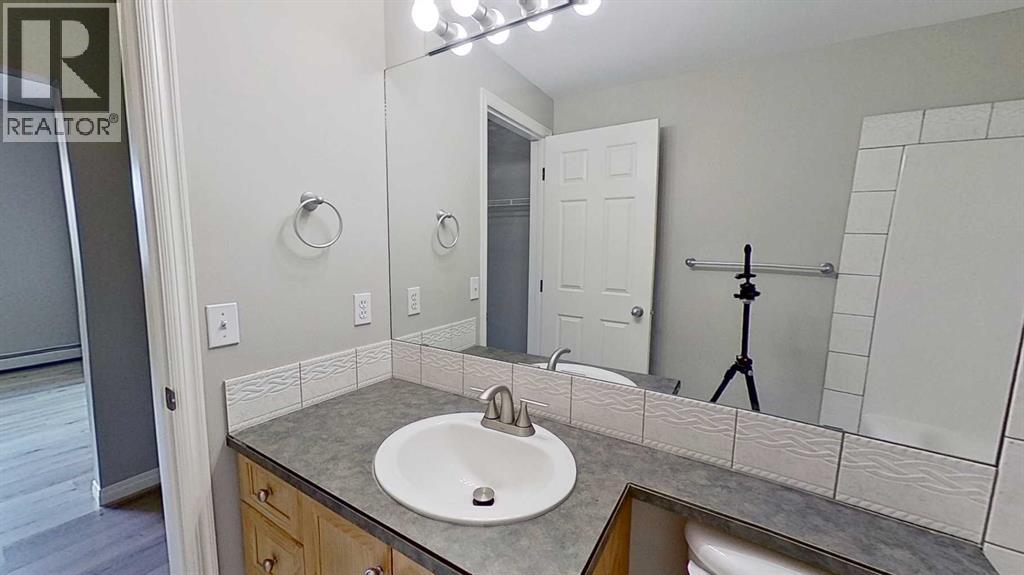 
          1507 Centre A Street Northeast
            <br/>
            <span>Calgary</span>
            , 
            <span>AB</span>
             <span>T2E2Z8</span>
         - Photo 19