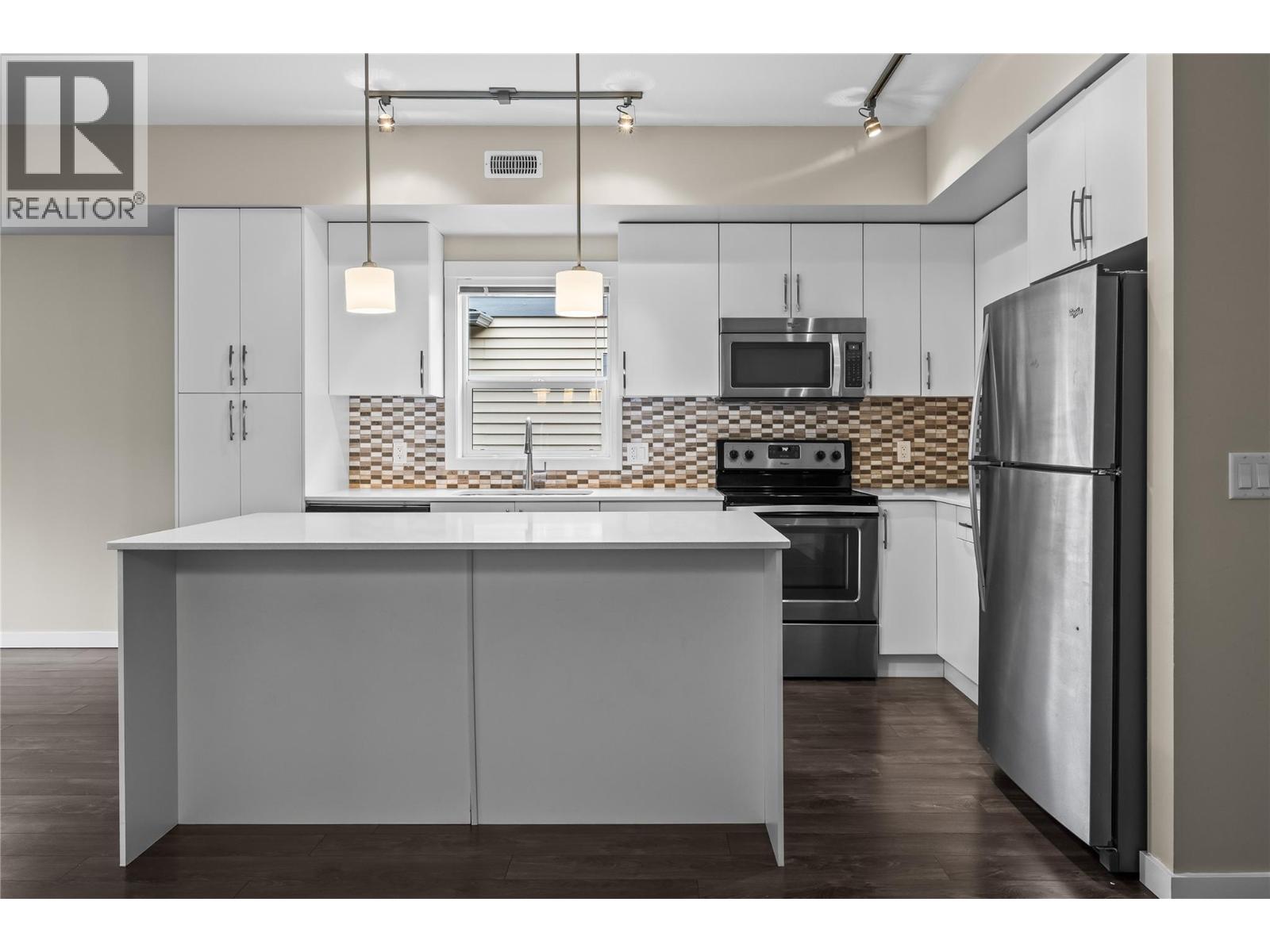 86 680 Old Meadows Road, Kelowna