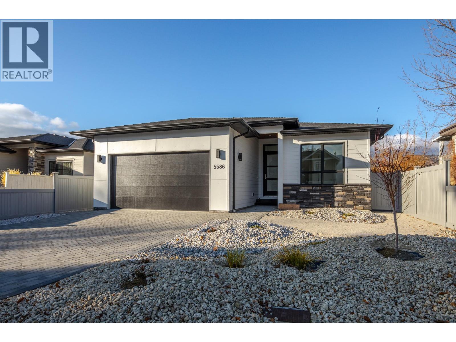 5586 Nixon Road, Summerland