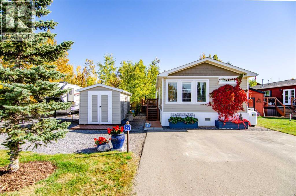 41019 Range Road 11, Rural Lacombe County