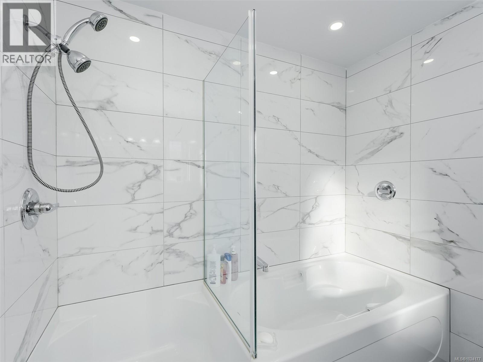 1189 Marchant Rd, Central Saanich