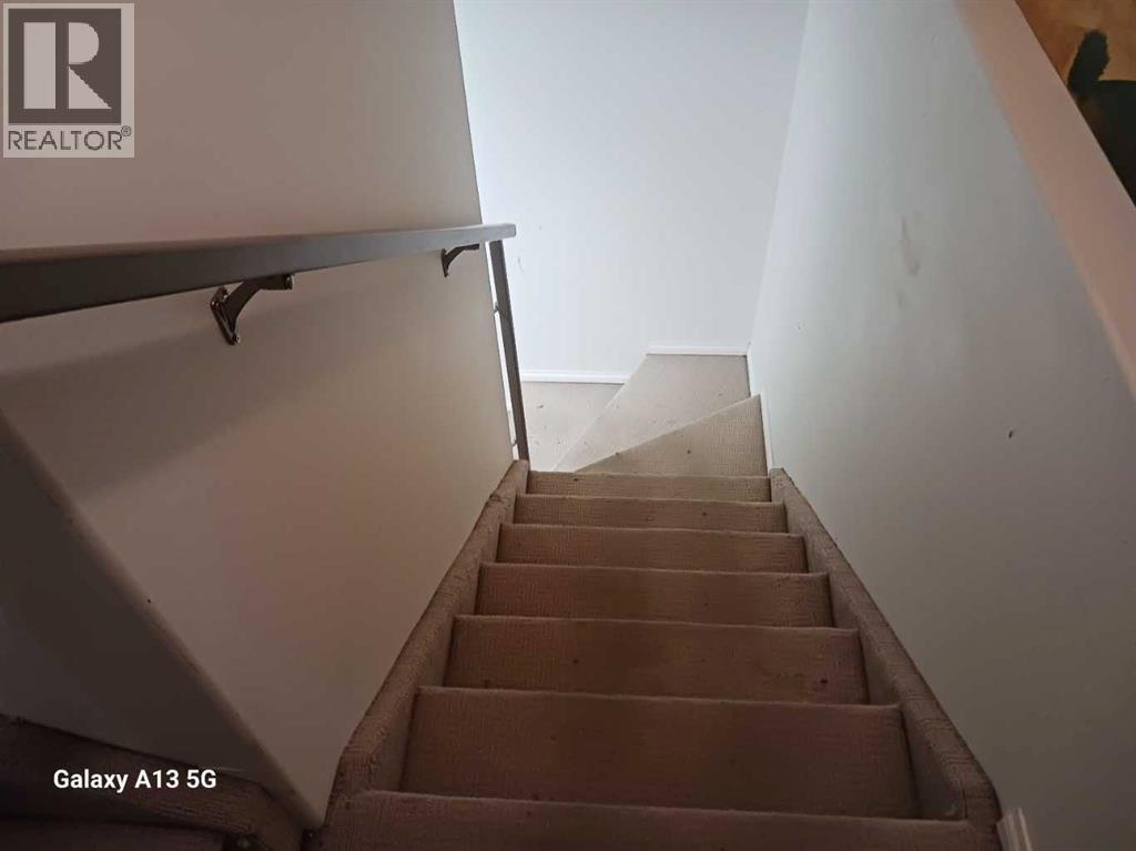 72 Arthur Close, Red Deer