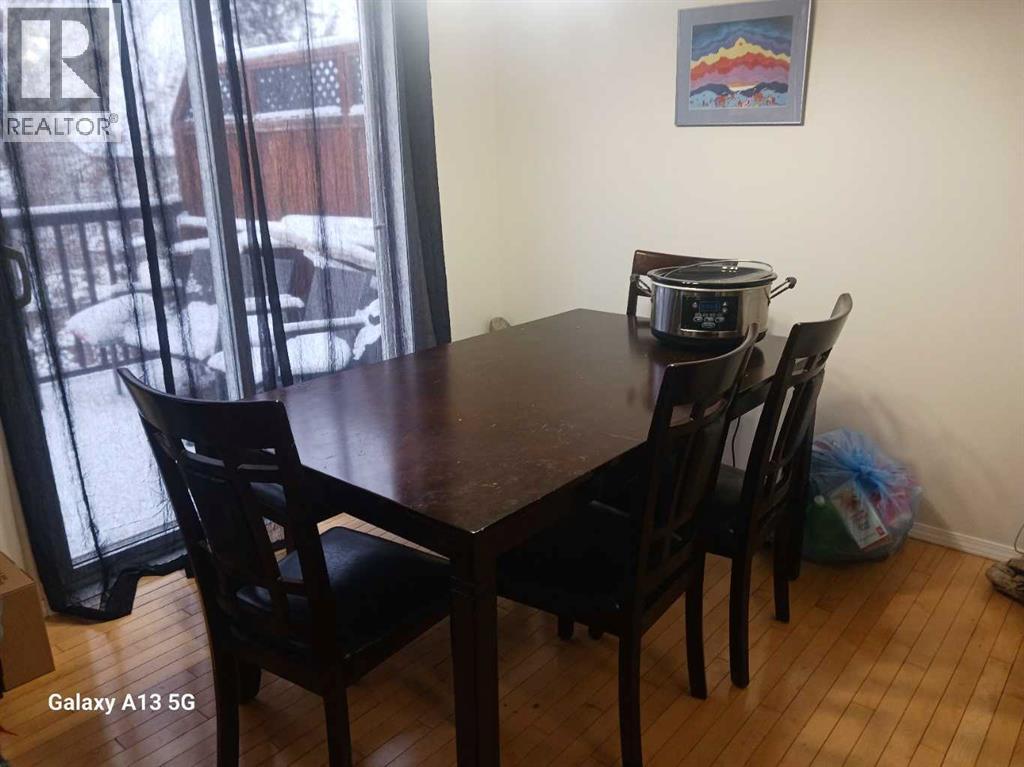 72 Arthur Close, Red Deer