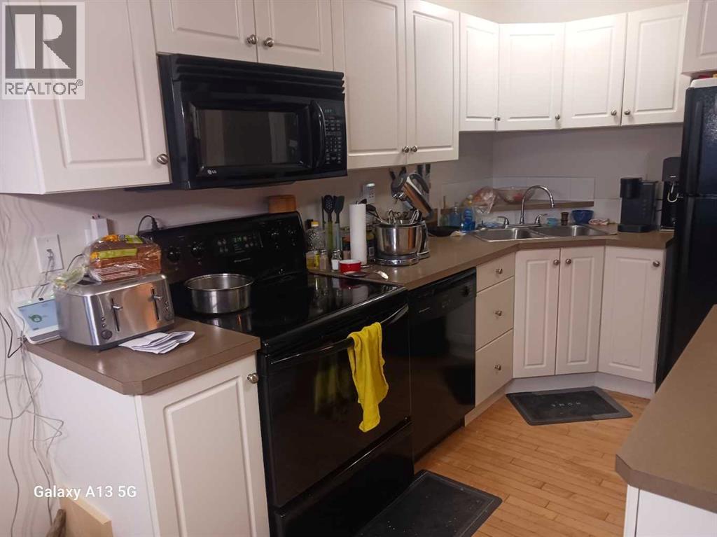 72 Arthur Close, Red Deer