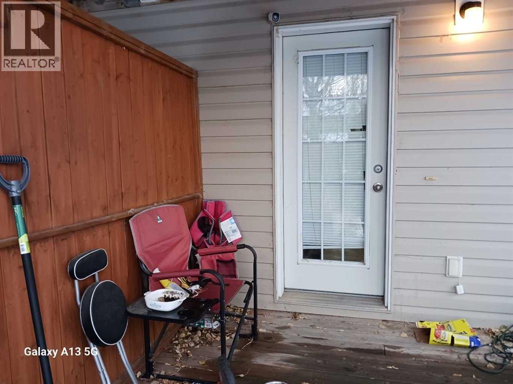 72 Arthur Close, Red Deer