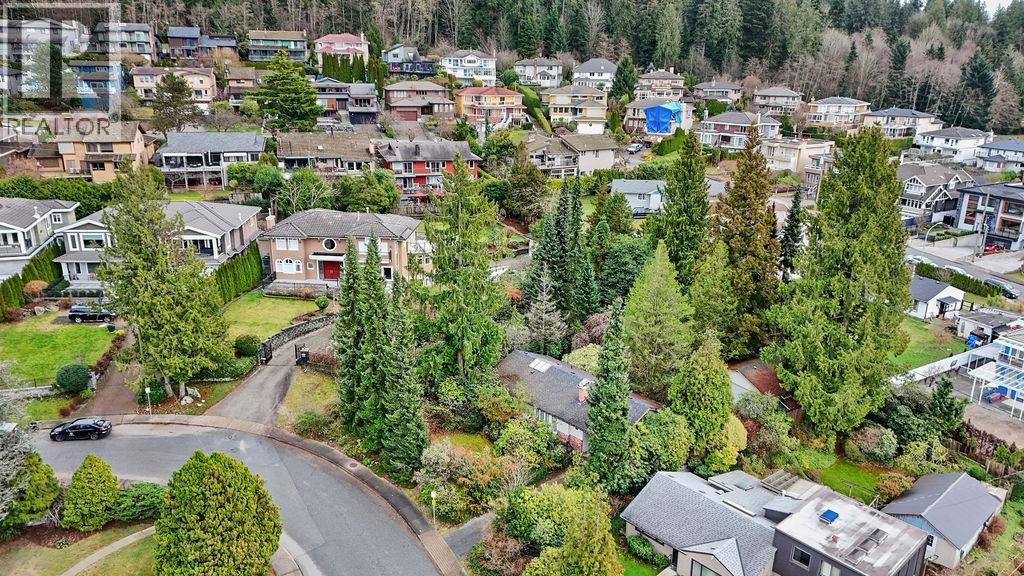 7258 RIDGE DRIVE, Burnaby