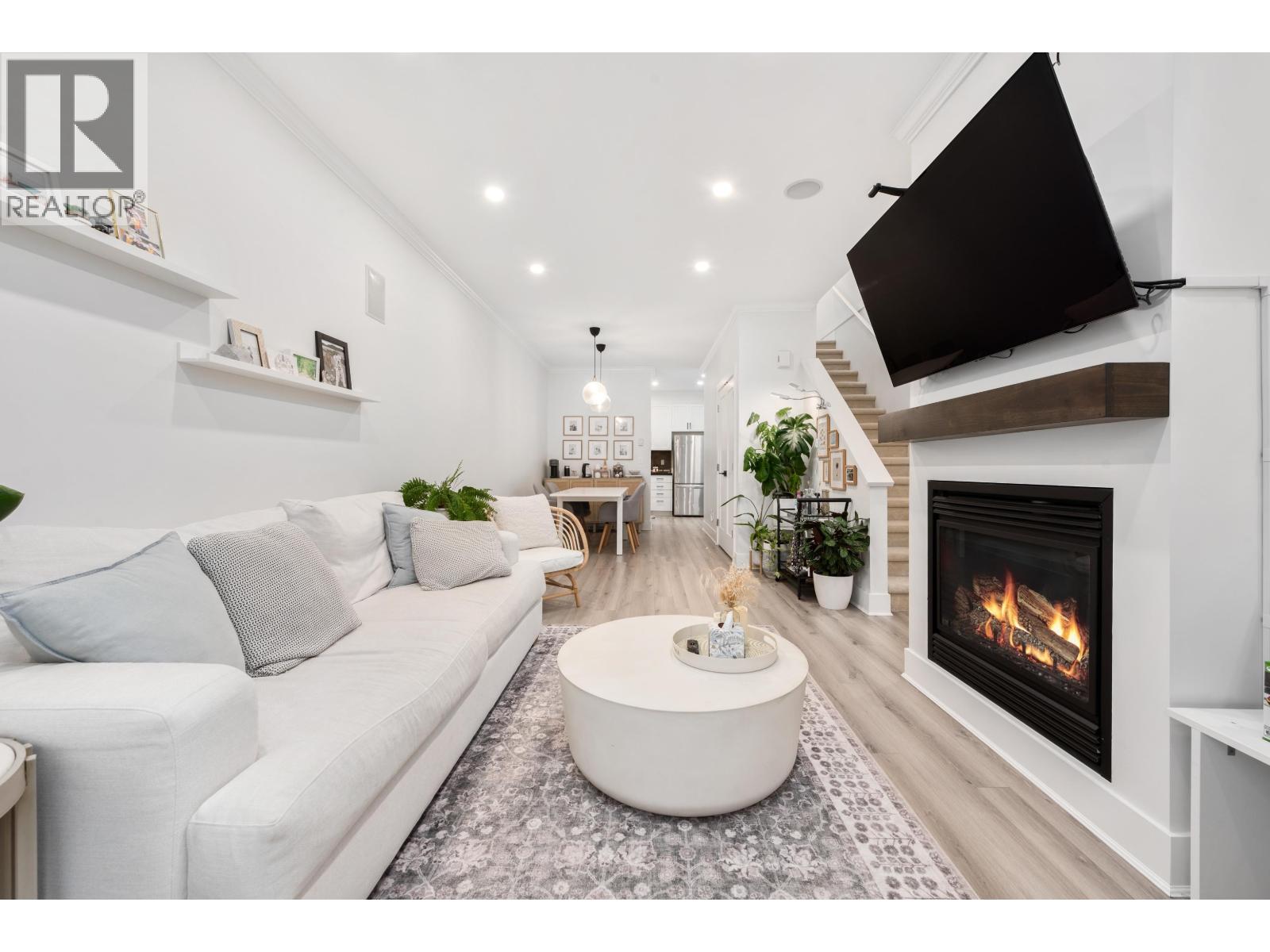 #24-6300 LONDON Road, Richmond