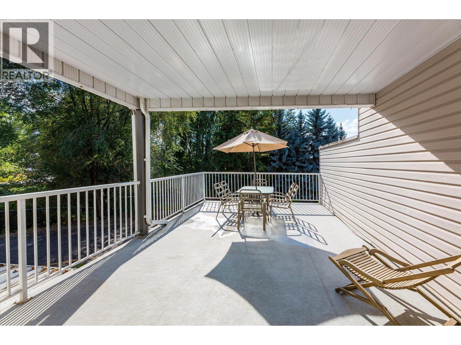 #6-4404 Pleasant Valley Road, Vernon