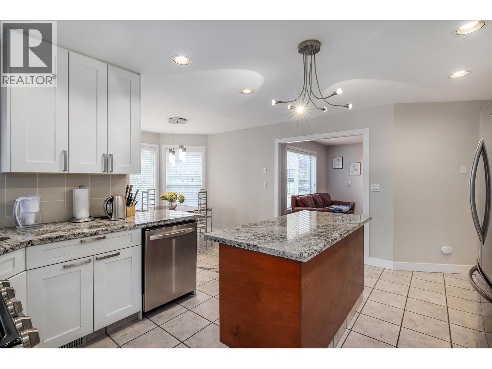 2761 Olalla Road - 7