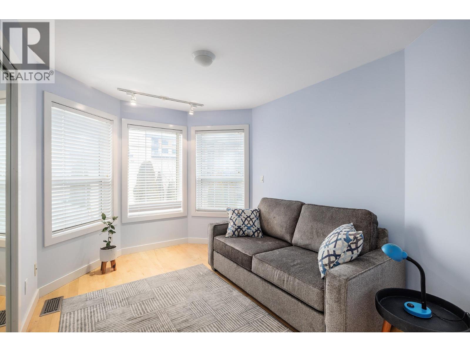 2761 Olalla Road - 29