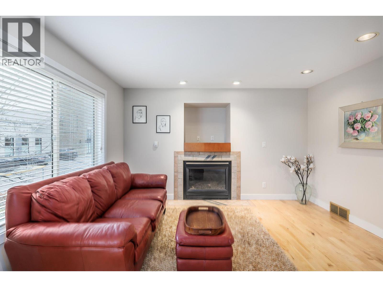 2761 Olalla Road - 10