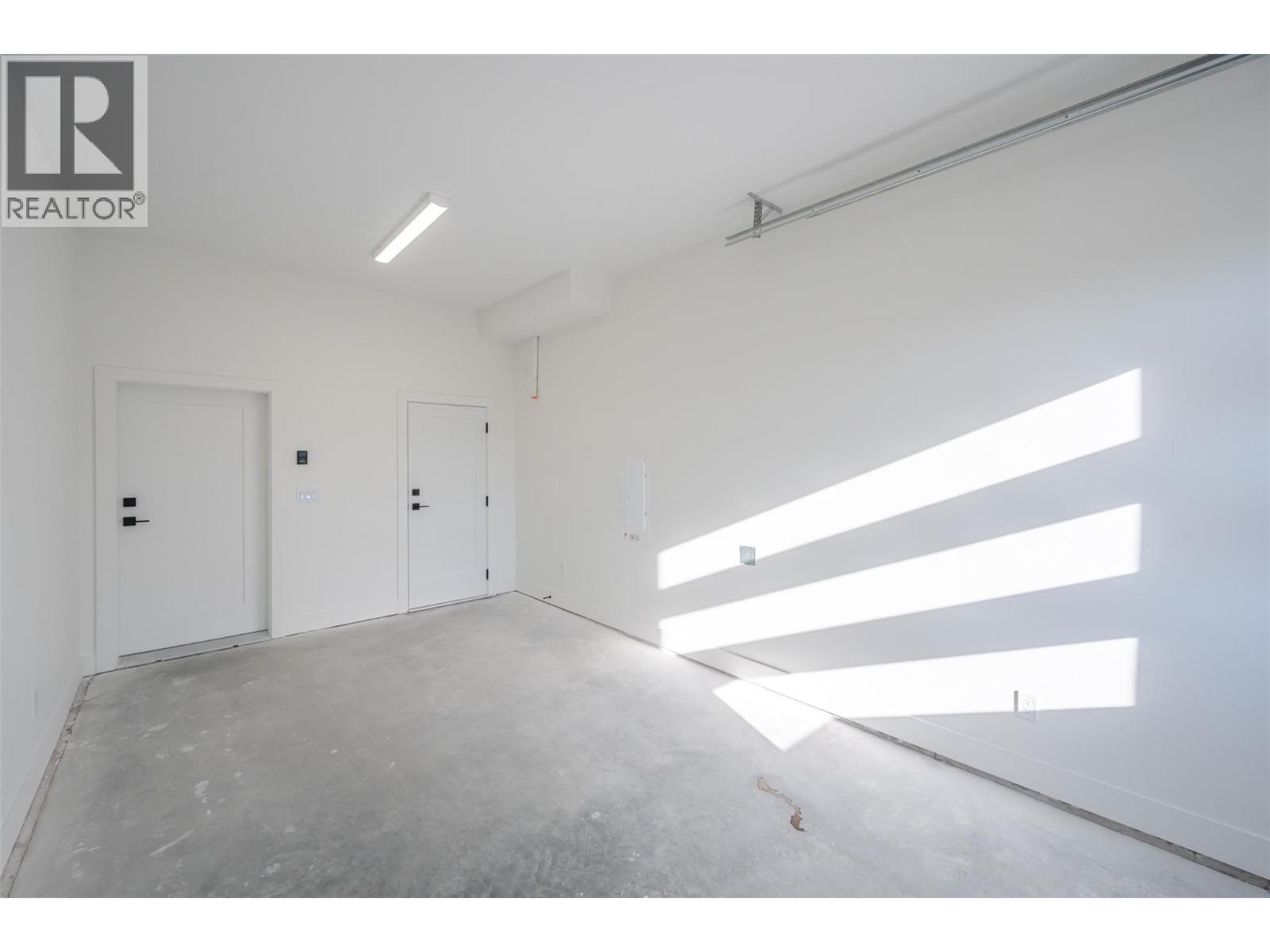 194 Maple Place Unit# 3, Oliver