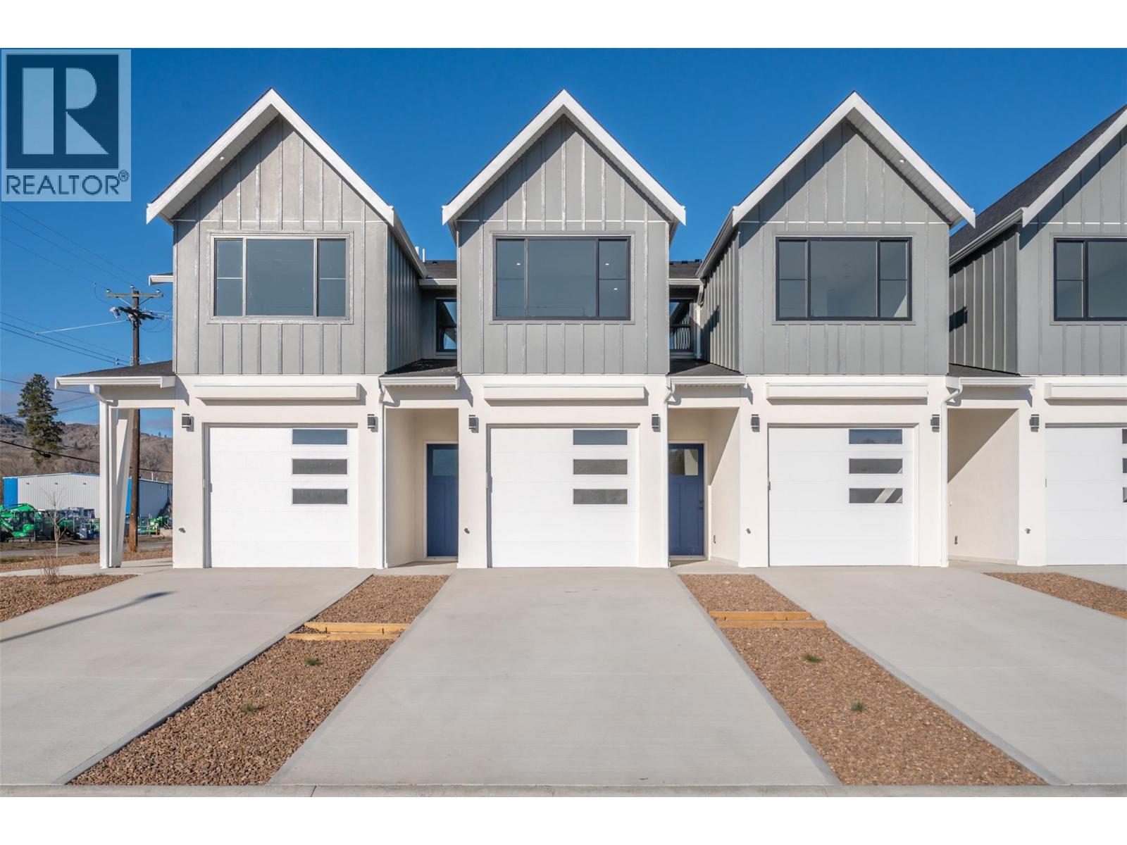 194 Maple Place Unit# 3, Oliver