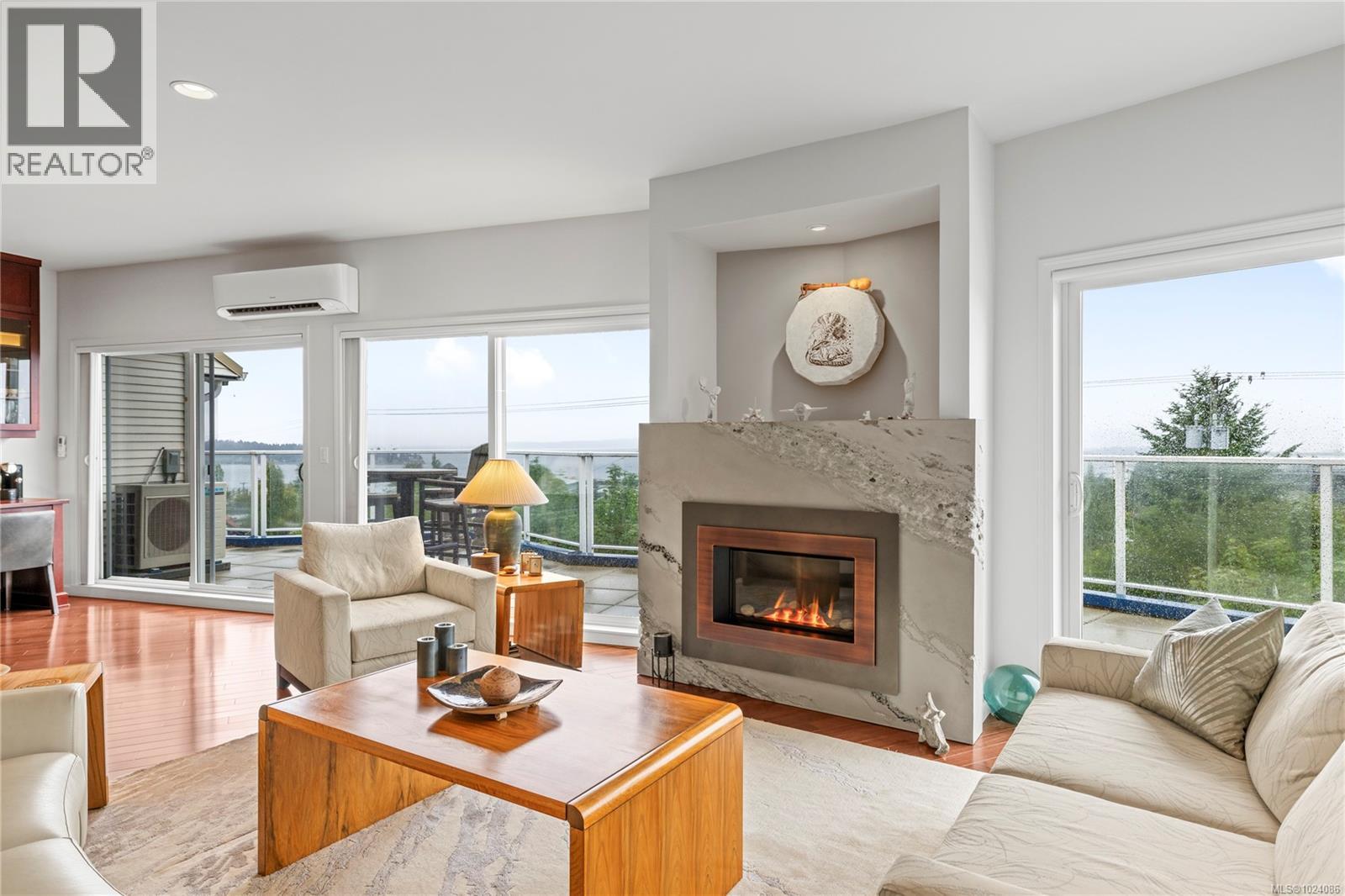 401 650 Prideaux St, Nanaimo