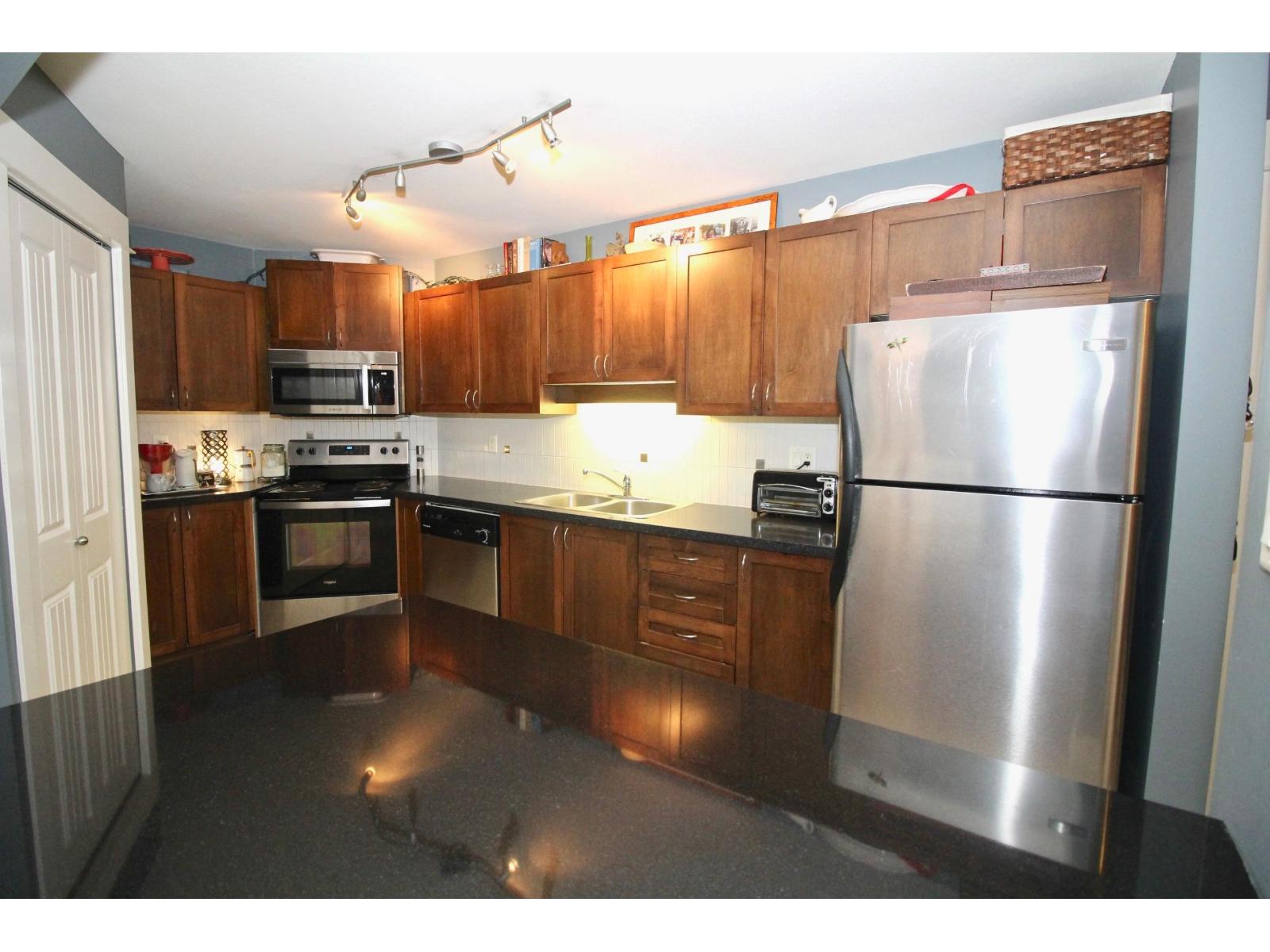 216 32725 GEORGE FERGUSON WAY, Abbotsford