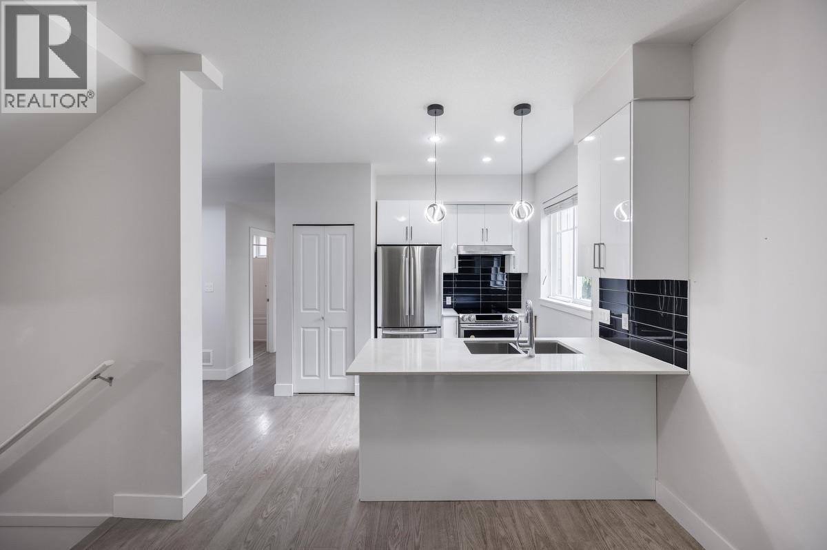 #16-9780 GENERAL CURRIE Road, Richmond