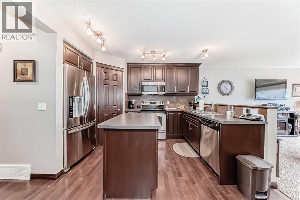 Single Family House for Sale in  Chaparral Valley Drive SE Chaparral Calgary 