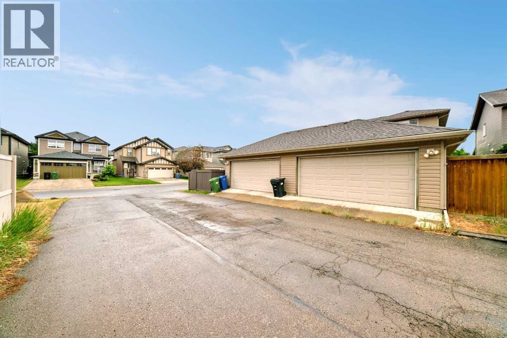 Single Family House for Sale in  Chaparral Valley Drive SE Chaparral Calgary 