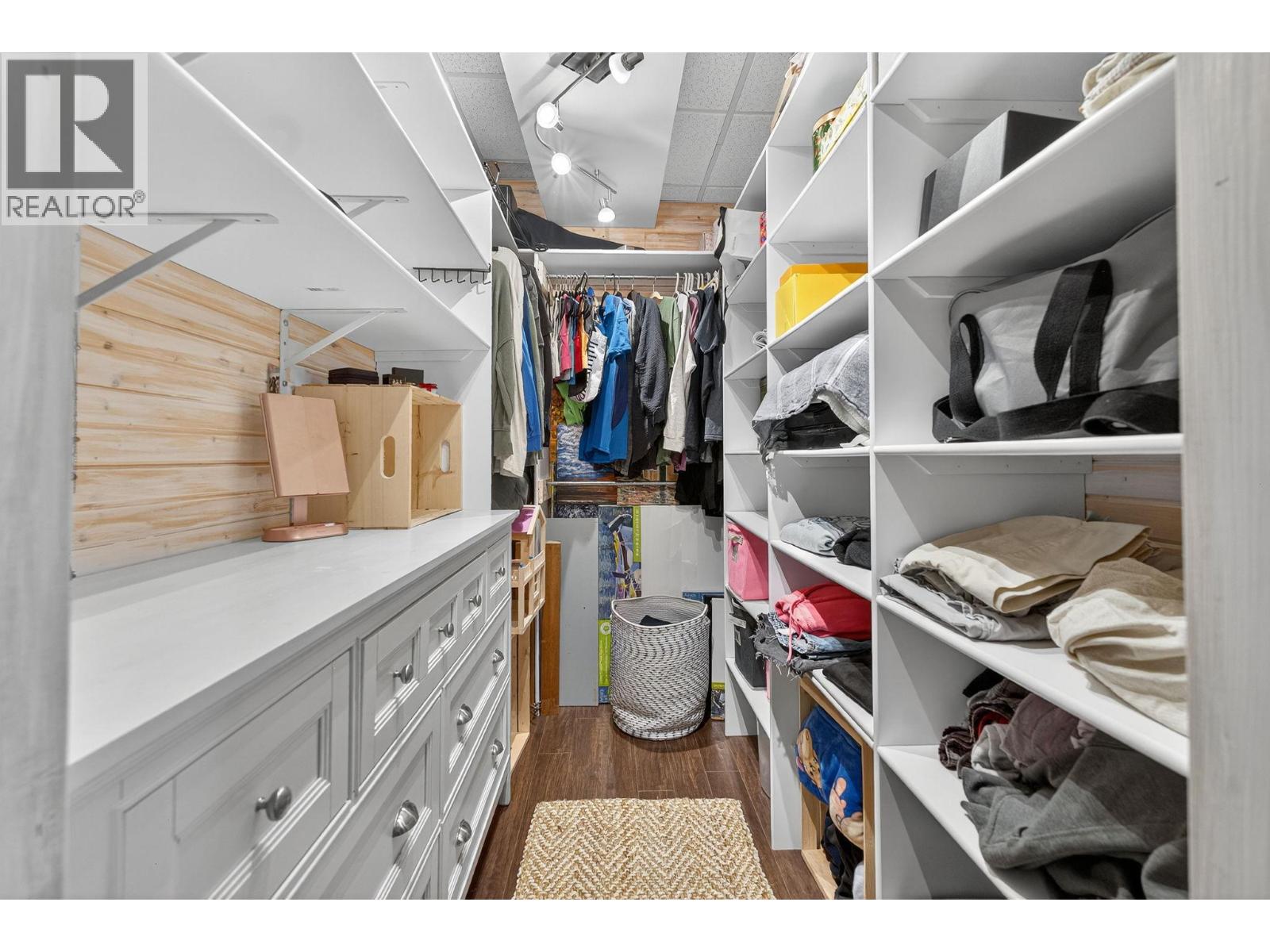 3751 Lornell Court, Peachland