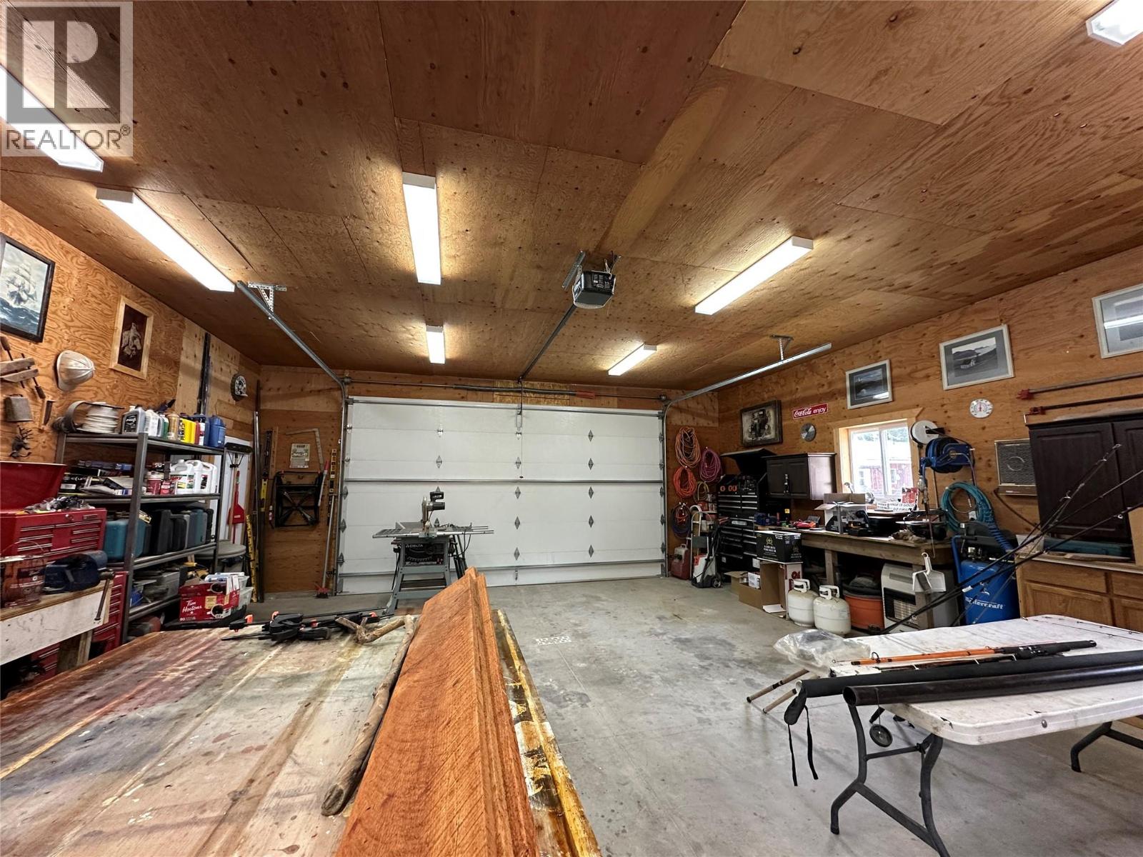 109 Missezula Lake Road, Princeton