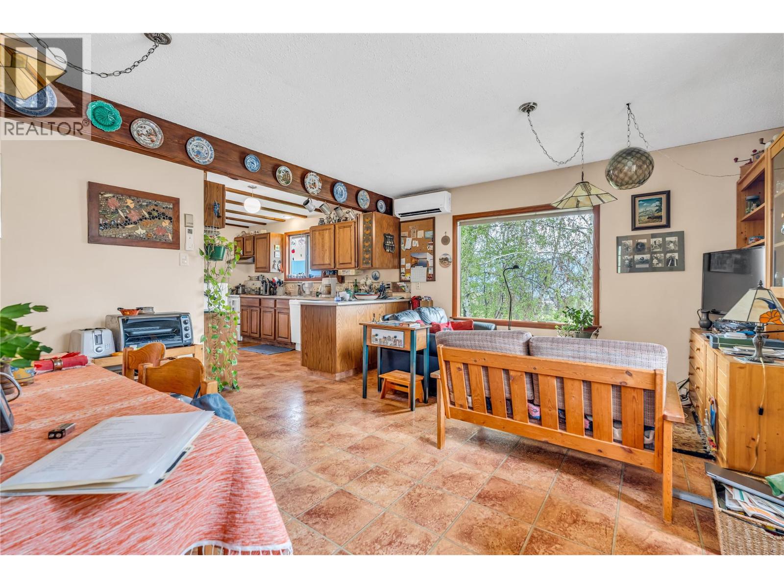 4206 Monro Avenue, Summerland