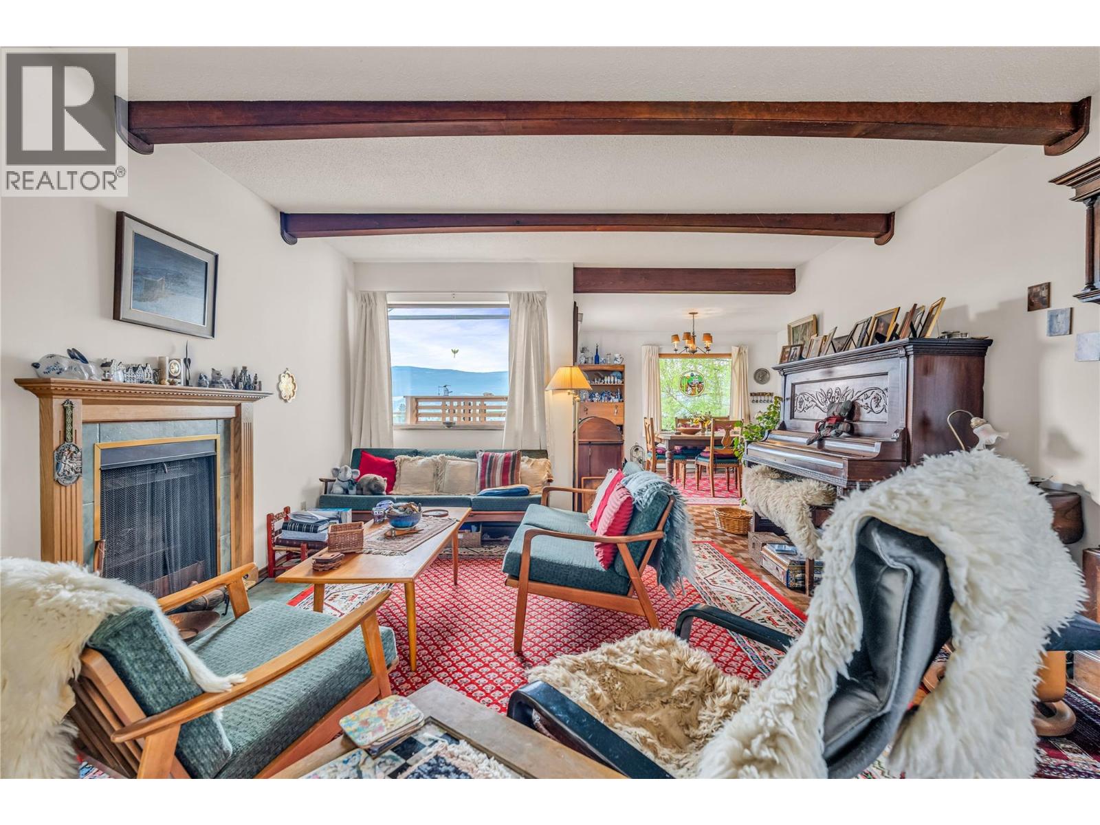 4206 Monro Avenue, Summerland