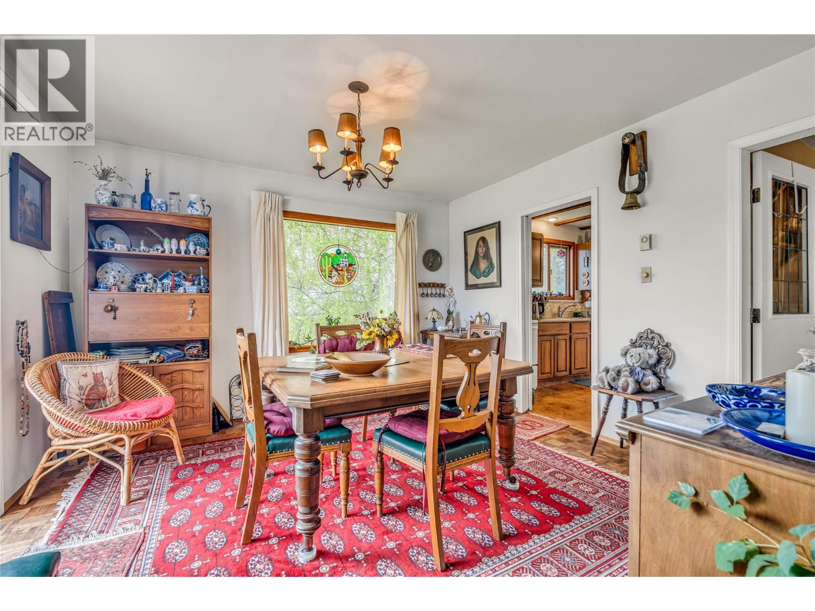 4206 Monro Avenue, Summerland