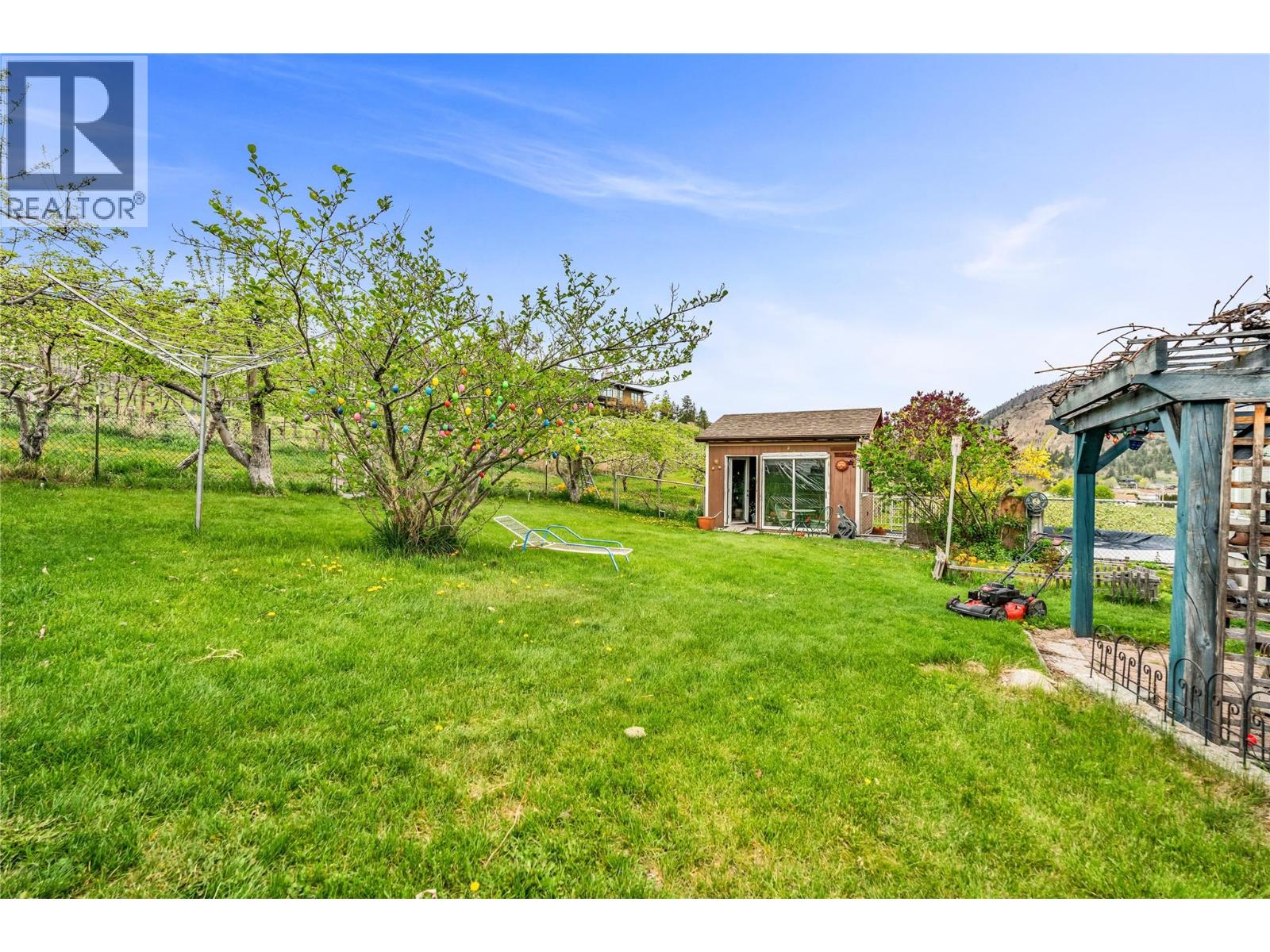 4206 Monro Avenue, Summerland