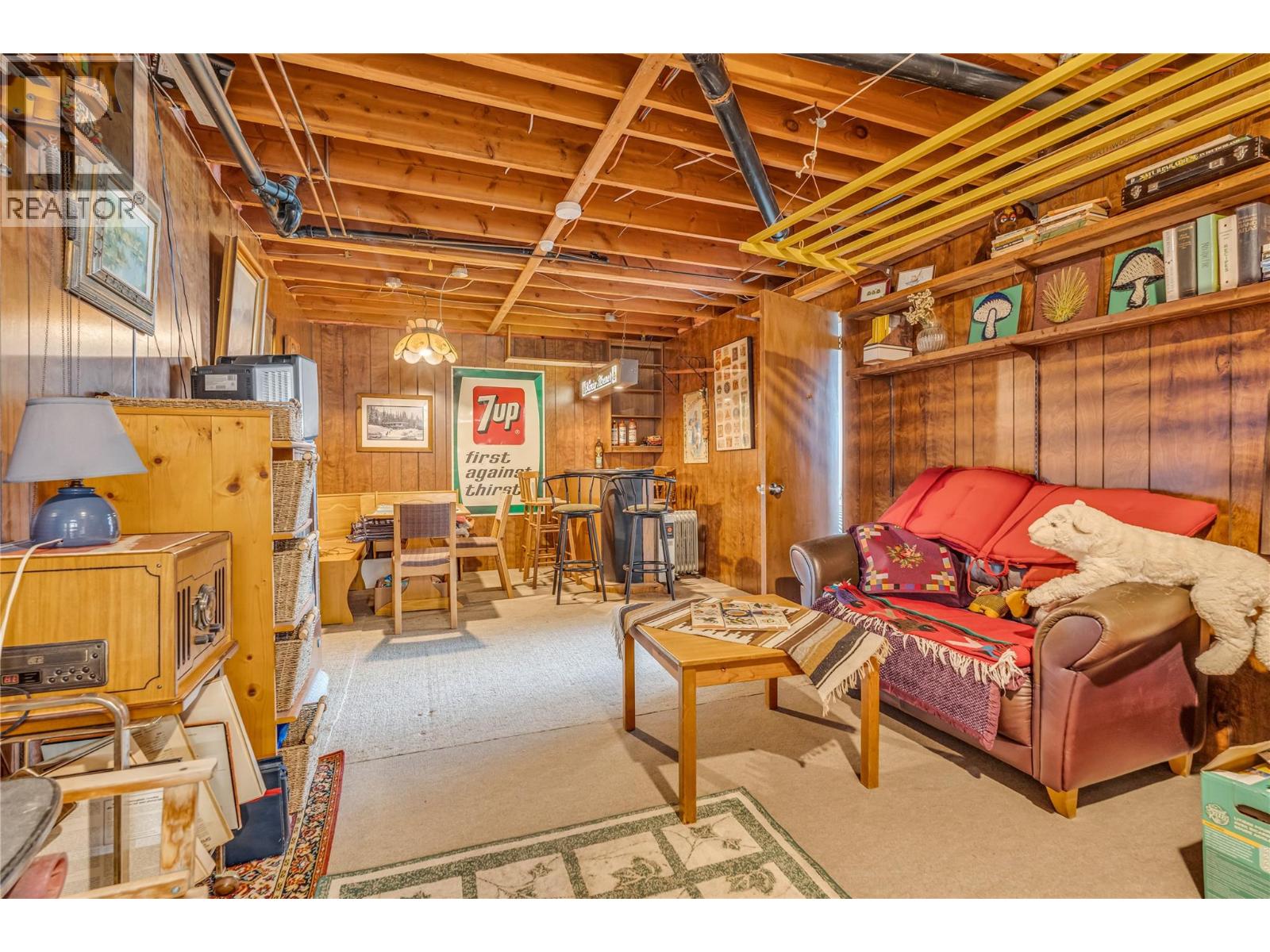 4206 Monro Avenue, Summerland