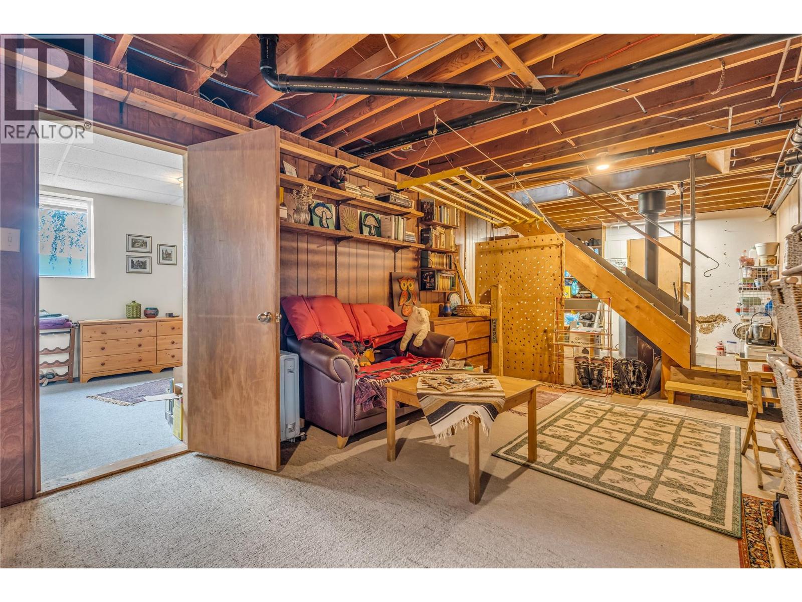 4206 Monro Avenue, Summerland