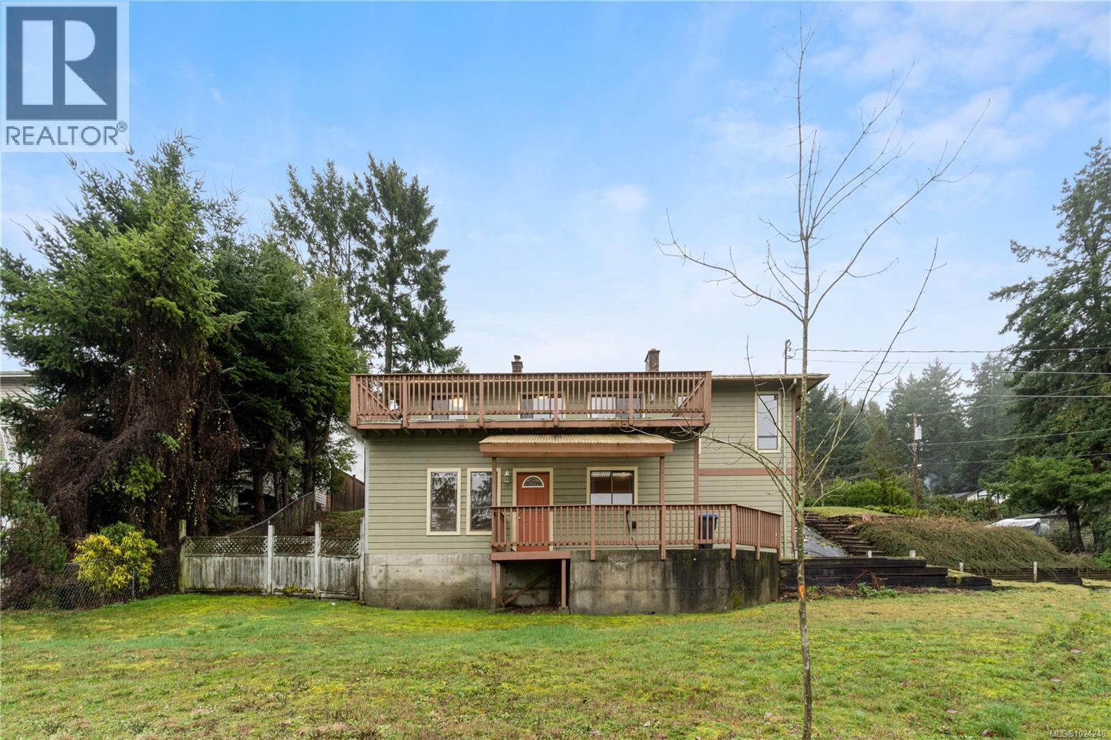 7496 Clark Cres, Lantzville