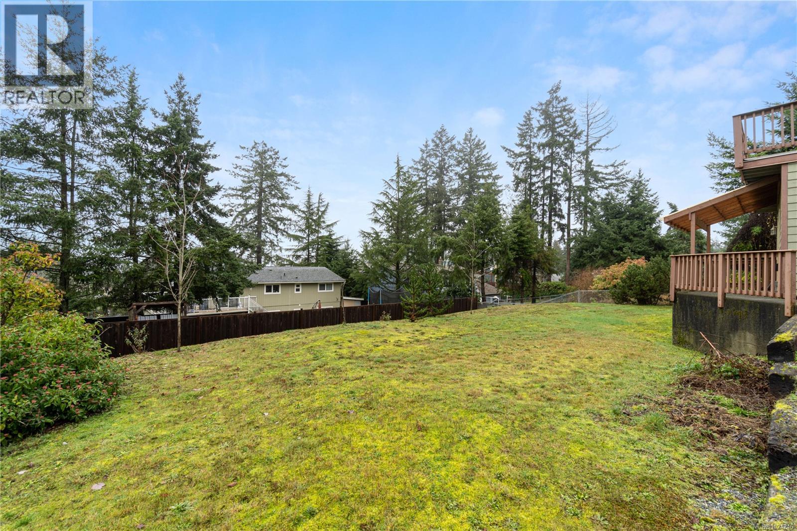 7496 Clark Cres, Lantzville