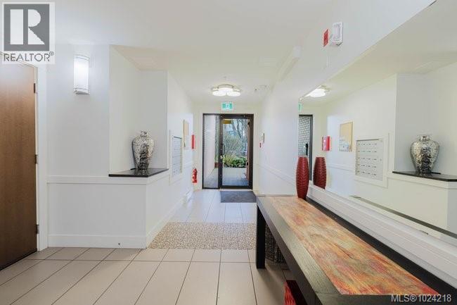 201 606 Speed Ave, Victoria