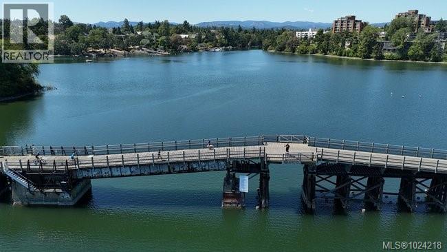 201 606 Speed Ave, Victoria