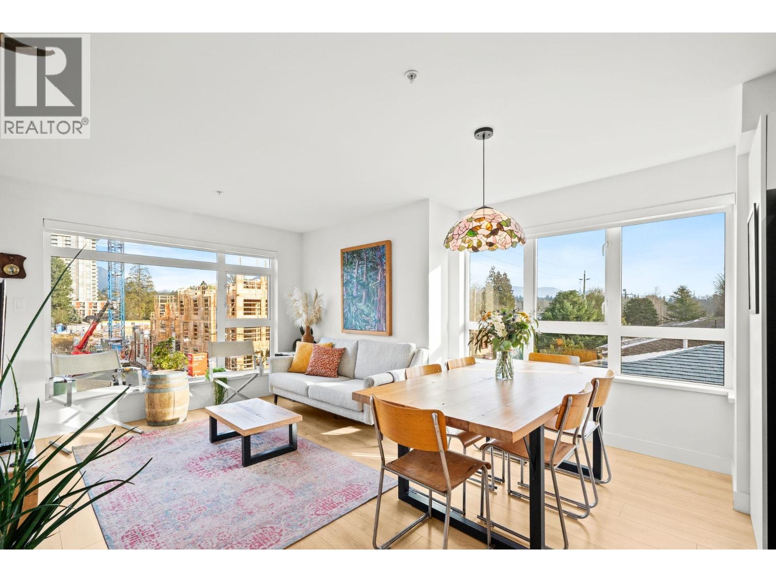 303 1519 CROWN STREET, North Vancouver