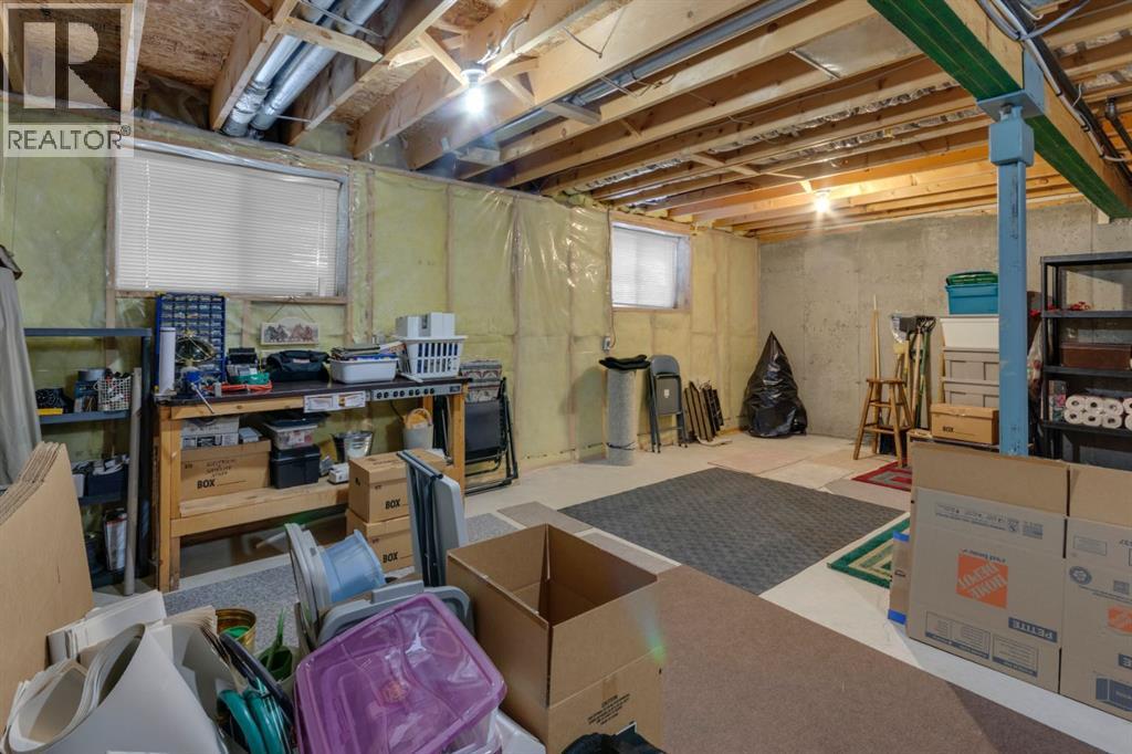 Single Family House for Sale in   Sandstone Drive NW Sandstone Valley Calgary 