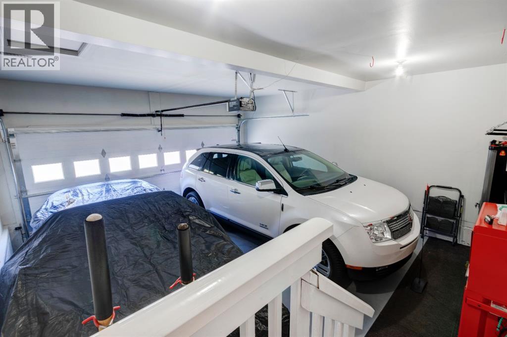 Single Family House for Sale in   Sandstone Drive NW Sandstone Valley Calgary 