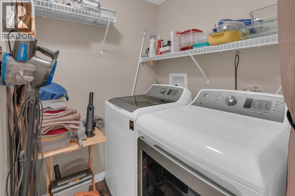 Single Family House for Sale in   Sandstone Drive NW Sandstone Valley Calgary 