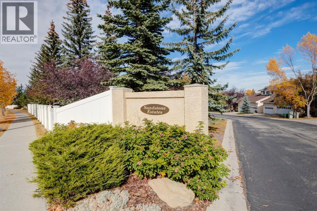 Single Family House for Sale in   Sandstone Drive NW Sandstone Valley Calgary 