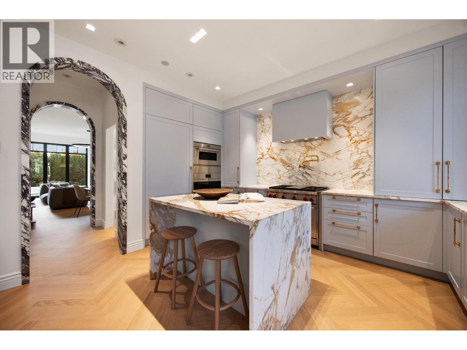 1973 CREELMAN AVENUE, Vancouver