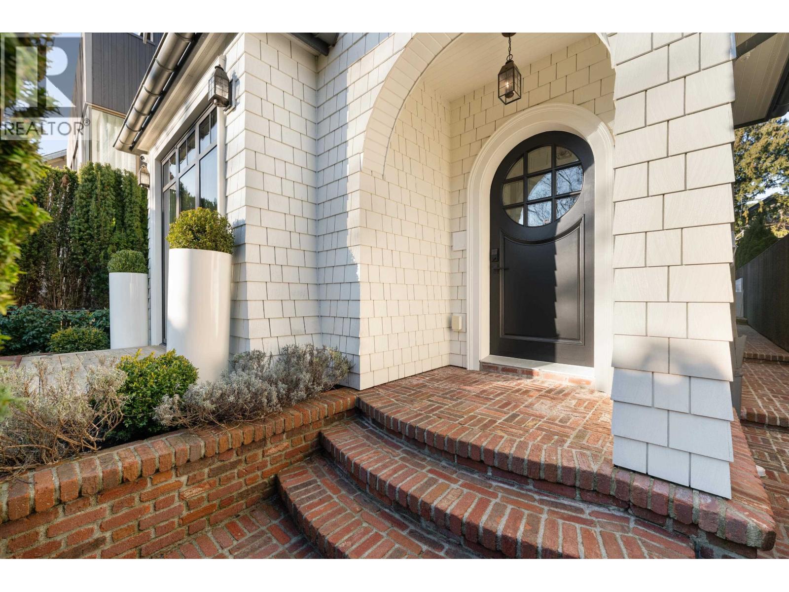 1973 CREELMAN AVENUE - Photo 4 of 40, Vancouver, British Columbia