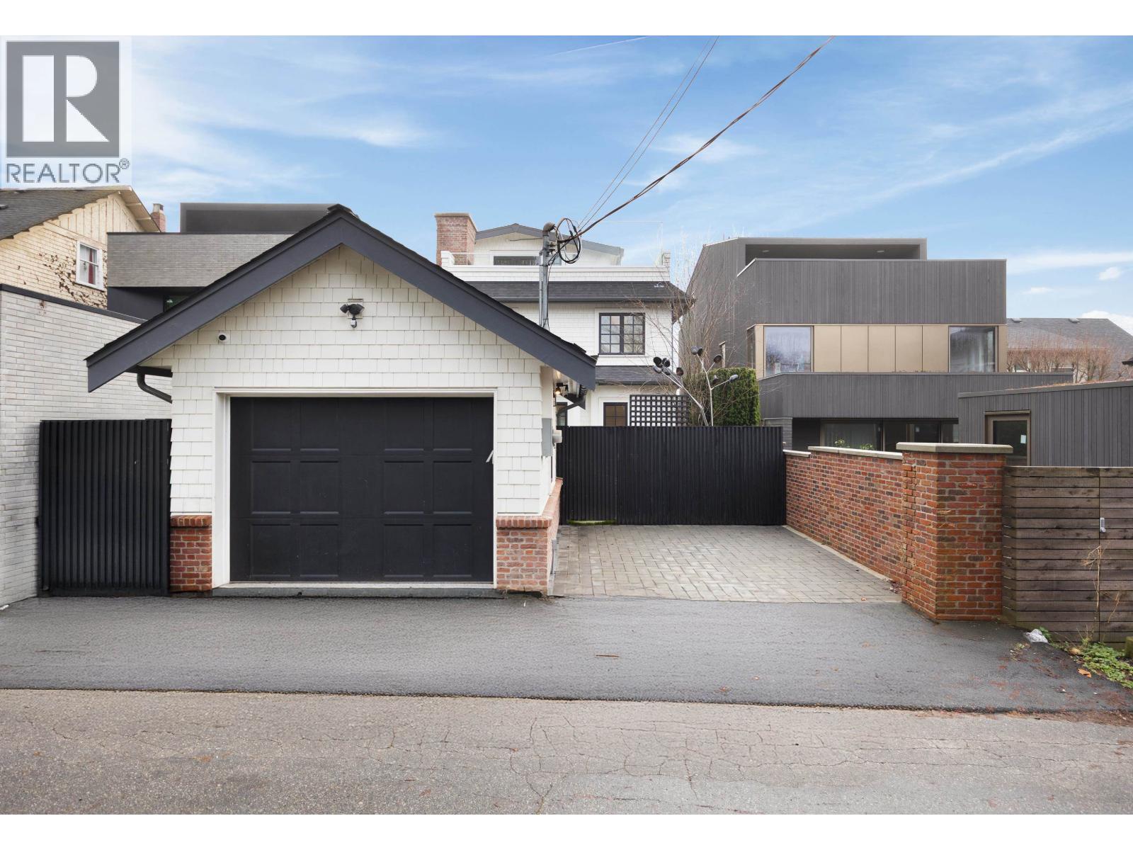 1973 CREELMAN AVENUE, Vancouver