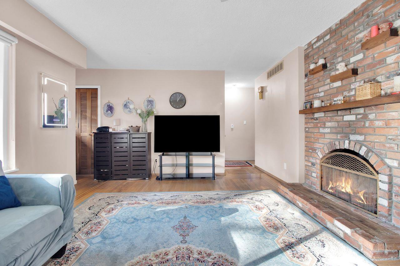 12533 99A Avenue - photo 2