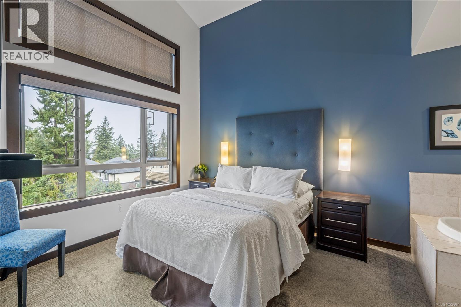 242 1175 Resort Dr, Parksville