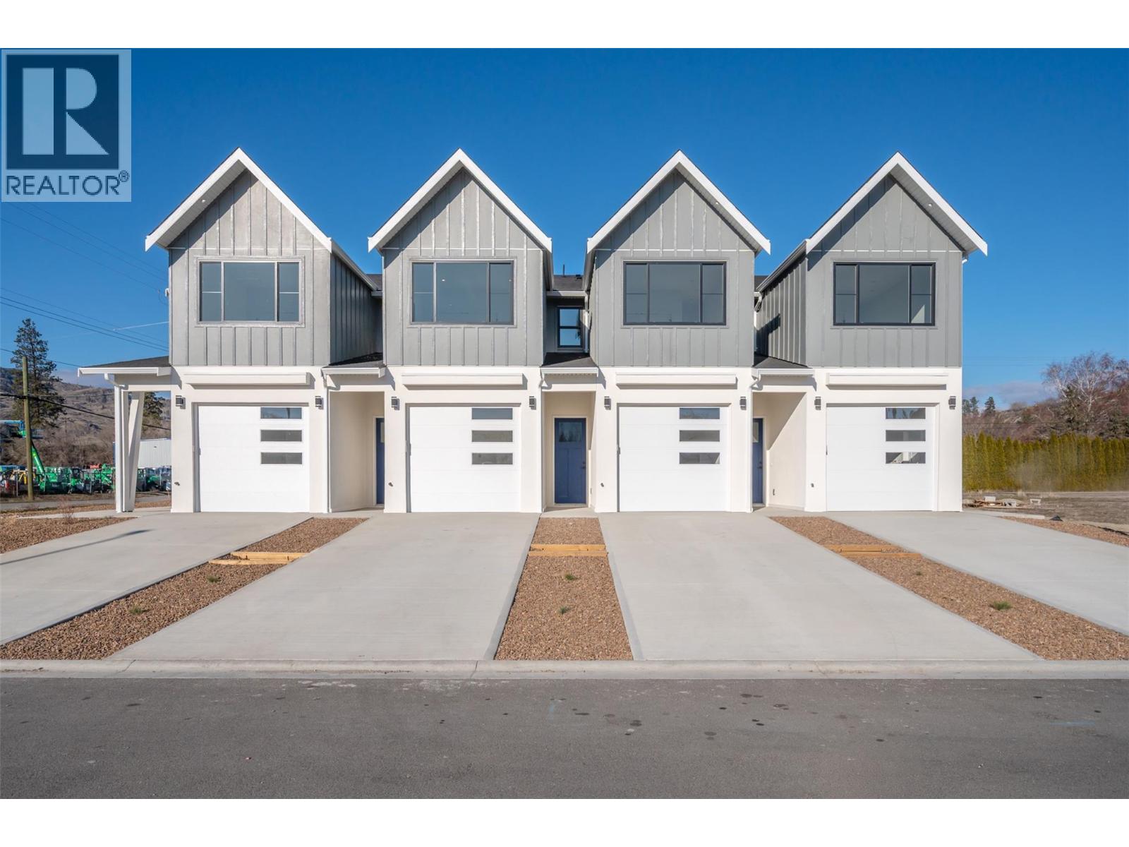 194 Maple Place Unit# 4, Oliver